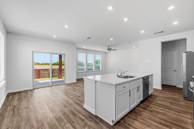 2210A Cornfield DR, Pflugerville, TX 78660