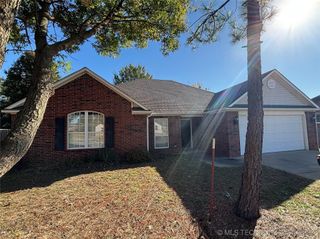 1920 Richmond Drive, Bartlesville, OK 74006