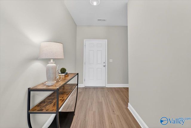 3245 Mcclellan Way SE, Decatur, AL 35603