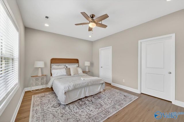 3245 Mcclellan Way SE, Decatur, AL 35603