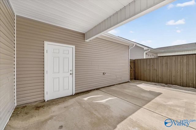 3245 Mcclellan Way SE, Decatur, AL 35603