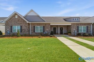 3245 Mcclellan Way SE, Decatur, AL 35603