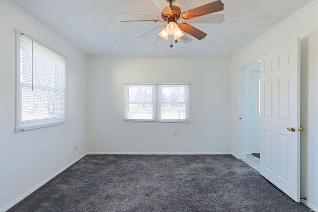 50615 Oakland Avenue, South Bend, IN 46637