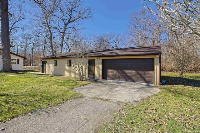 50615 Oakland Avenue, South Bend, IN 46637
