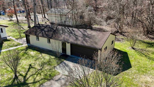 50615 Oakland Avenue, South Bend, IN 46637