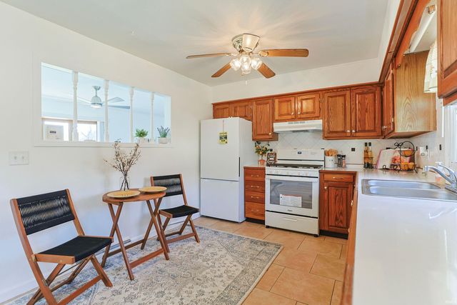 50615 Oakland Avenue, South Bend, IN 46637