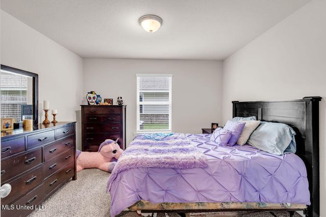 6595 Eastland Circle, Biloxi, MS 39532