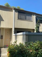 3017 Kaiser Drive B, Santa Clara, CA 95051
