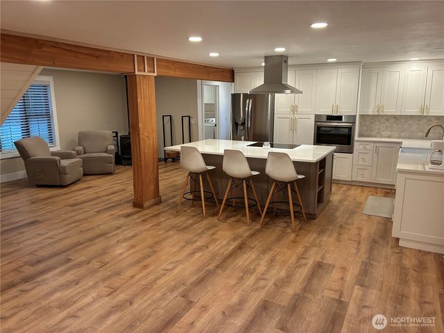 1977 Harding Street, Enumclaw, WA 98022
