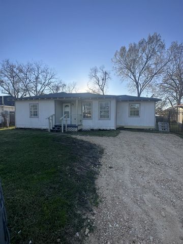 6713 Greenhurst Street, Houston, TX 77091