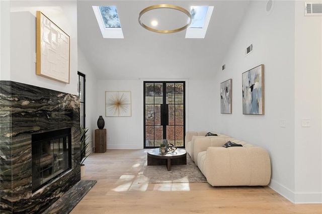 1275 The By NE Way, Atlanta, GA 30306