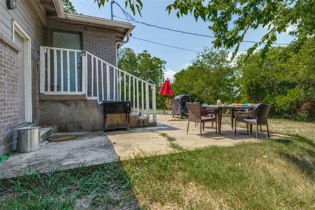 4233 Ridgecrest Circle, Lake Worth, TX 76135