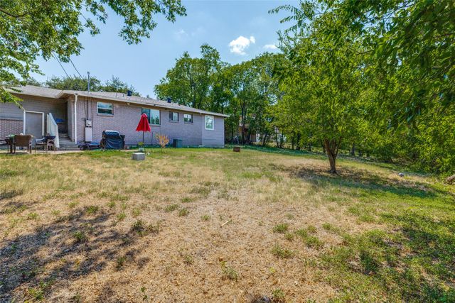 4233 Ridgecrest Circle, Lake Worth, TX 76135