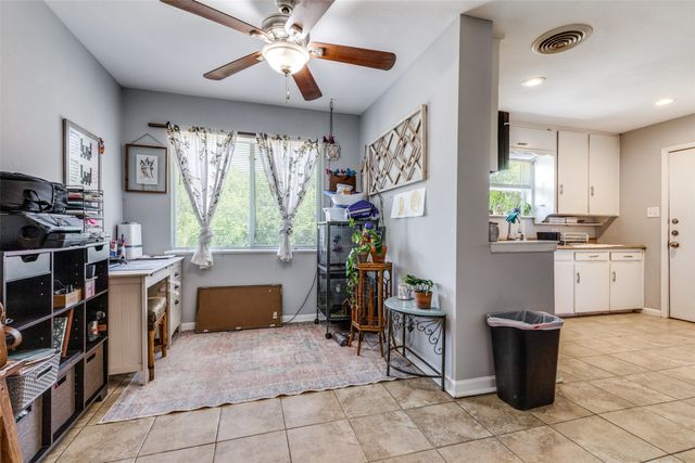 4233 Ridgecrest Circle, Lake Worth, TX 76135
