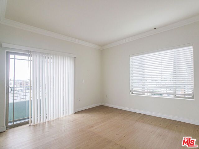 1042 S Kingsley Drive PH2, Los Angeles, CA 90006