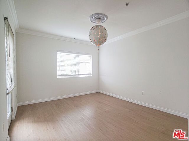 1042 S Kingsley Drive PH2, Los Angeles, CA 90006