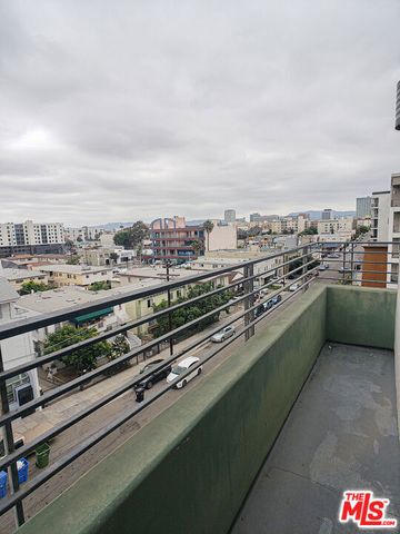 1042 S Kingsley Drive PH2, Los Angeles, CA 90006