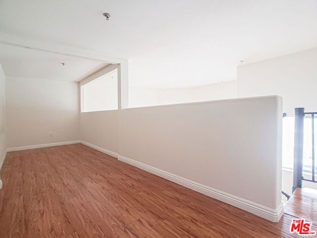 1042 S Kingsley Drive PH2, Los Angeles, CA 90006
