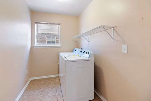 4186 Coronet Avenue, Canton, MI 48188