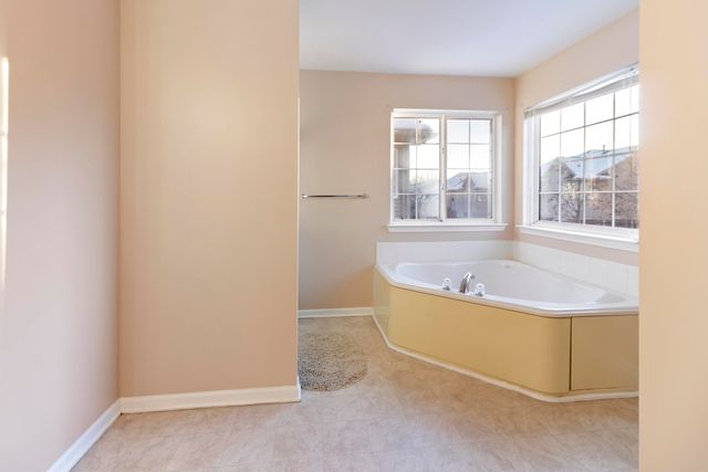 4186 Coronet Avenue, Canton, MI 48188