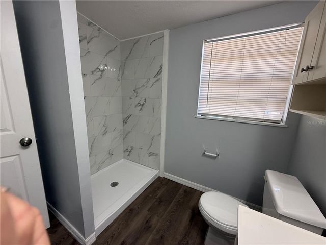 8824 OVERLOOK DR, Wesley Chapel, FL 33545