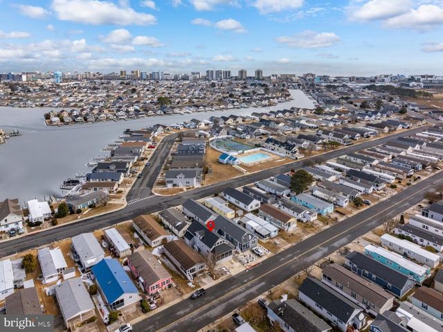 144 CLAM SHELL RD, Ocean City, MD 21842