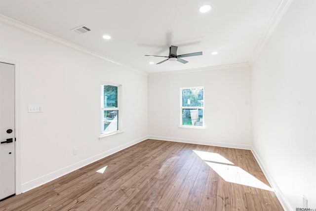 154 Belleview Dr, Baton Rouge, LA 70806