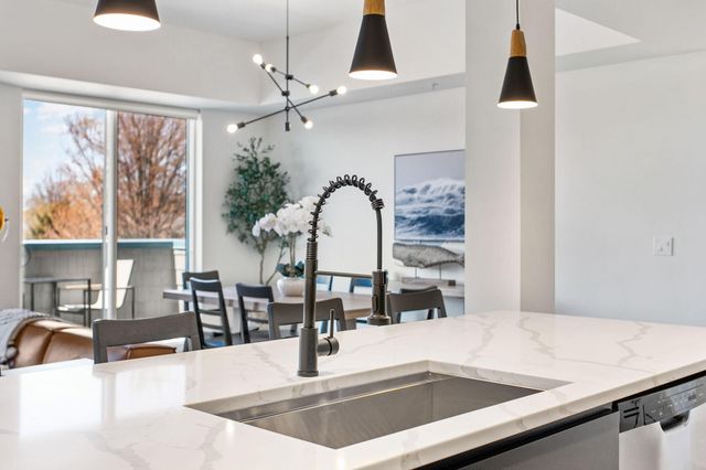 529 Miller Drive 202, Grand Haven, MI 49417