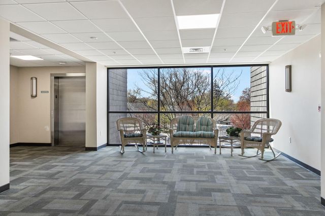 529 Miller Drive 202, Grand Haven, MI 49417