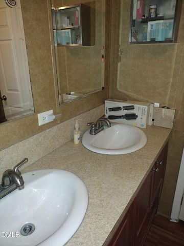 2198 John Russell Road, Raeford, NC 28376