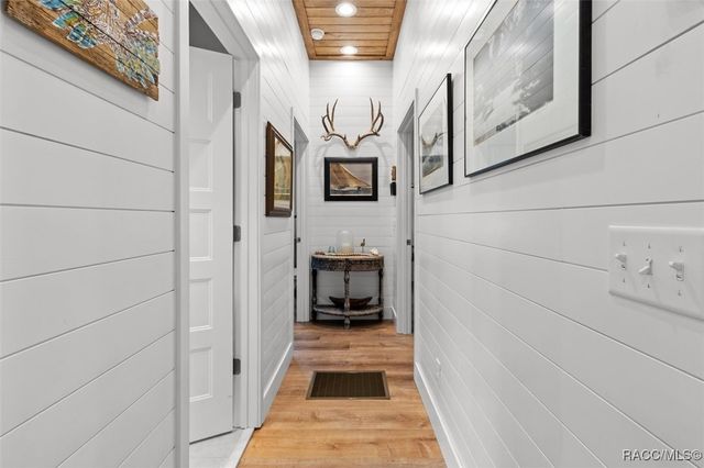 5328 Riverside Drive, Yankeetown, FL 34498