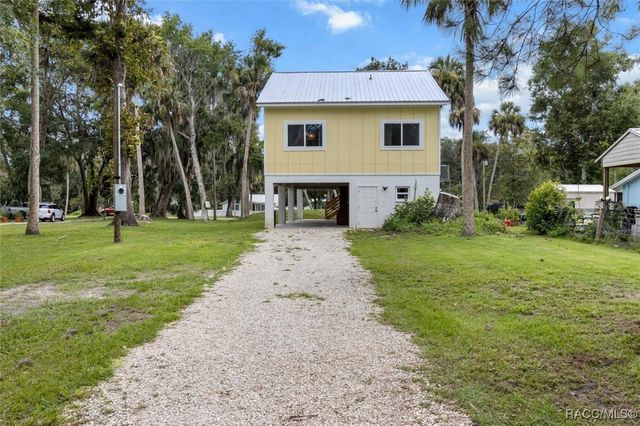 5328 Riverside Drive, Yankeetown, FL 34498