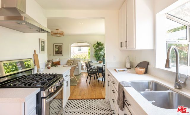 1337 Neola Street, Los Angeles, CA 90041