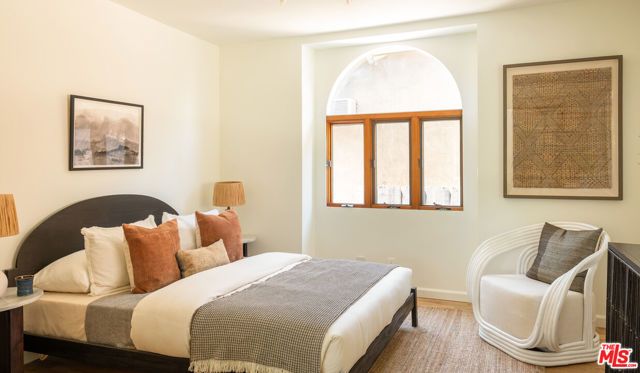 1337 Neola Street, Los Angeles, CA 90041