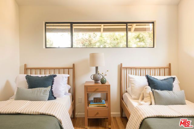 1337 Neola Street, Los Angeles, CA 90041