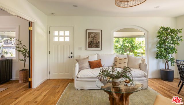 1337 Neola Street, Los Angeles, CA 90041