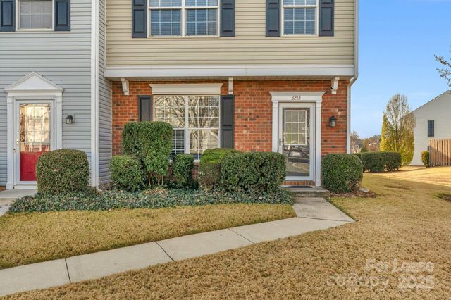 3213 Mannington Drive, Charlotte, NC 28270