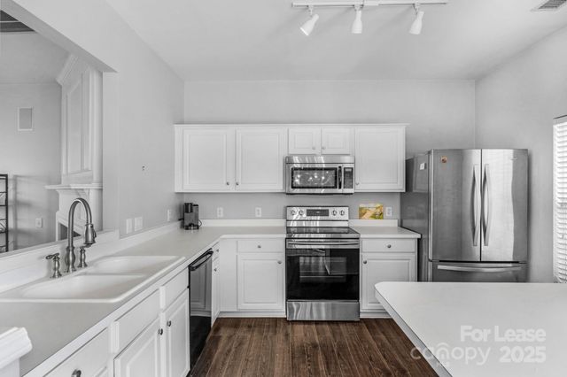 3213 Mannington Drive, Charlotte, NC 28270