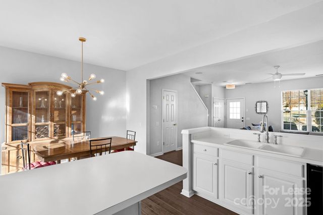 3213 Mannington Drive, Charlotte, NC 28270