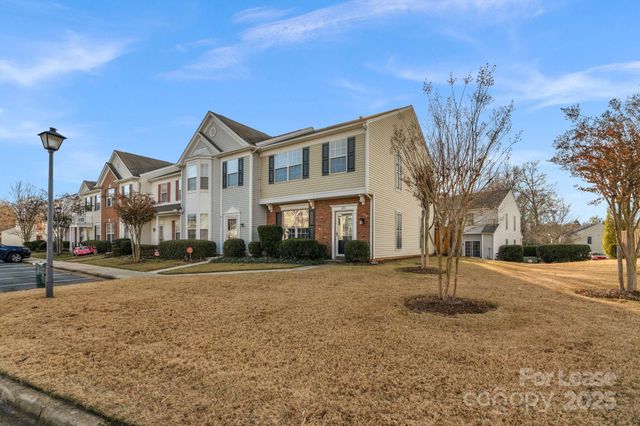 3213 Mannington Drive, Charlotte, NC 28270