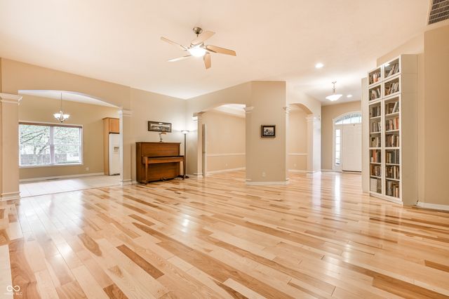 8045 Upland Court, Indianapolis, IN 46278