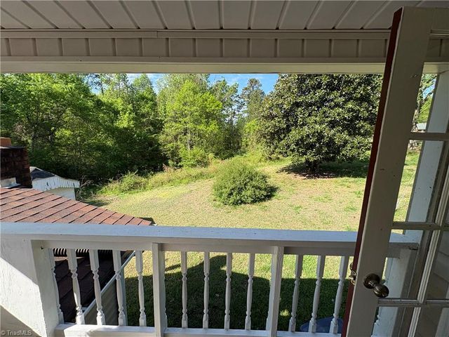 4738 Peace Road, Trinity, NC 27370