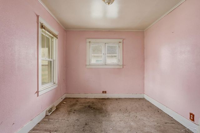 1719 N Charles Street, Saginaw, MI 48602