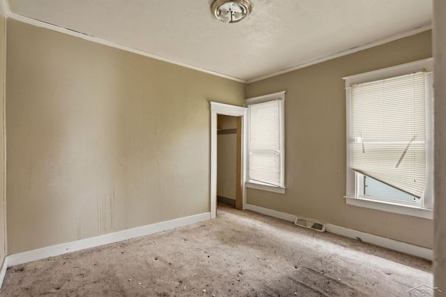 1719 N Charles Street, Saginaw, MI 48602