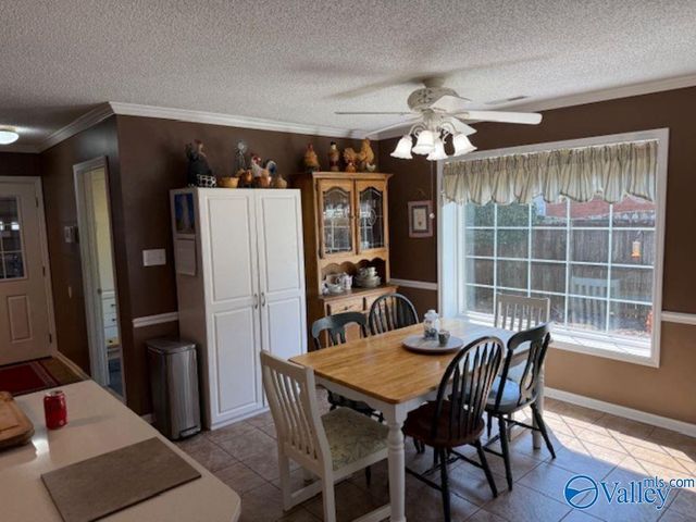 2915 Whiteford Drive, Decatur, AL 35603