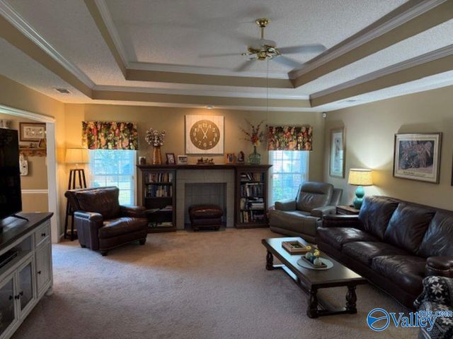 2915 Whiteford Drive, Decatur, AL 35603