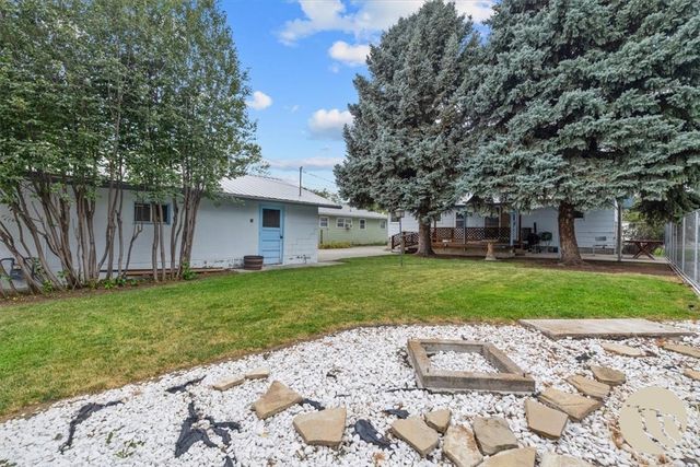 1011 5th Avenue, Laurel, MT 59044