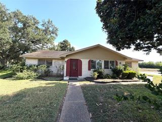 3704 Cork Drive, Houston, TX 77047