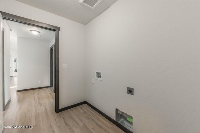 5881 W Vermont St, Spirit Lake, ID 83869