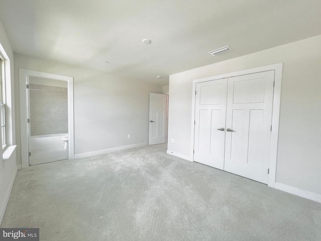 10078 DRESSAGE DR, Upper Marlboro, MD 20772